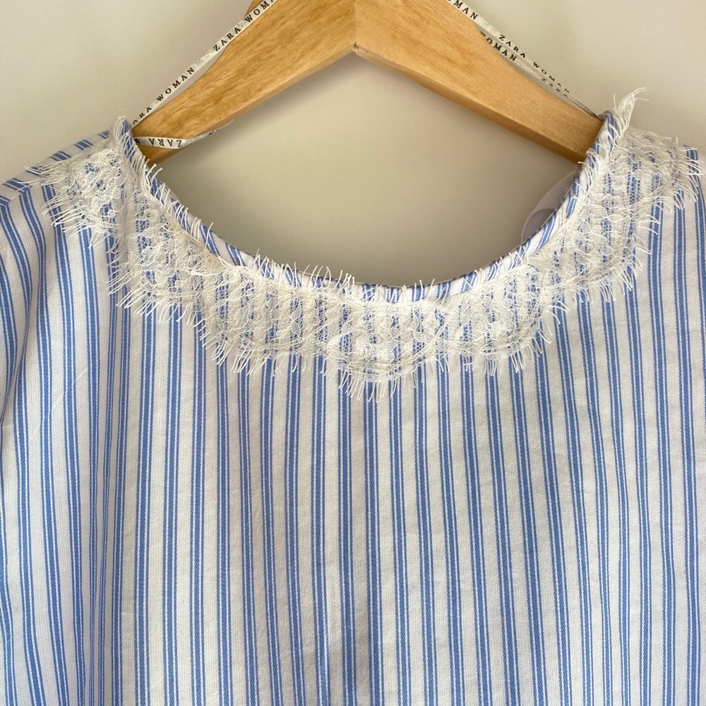 Flowy Stripped Lace Zara Blouse